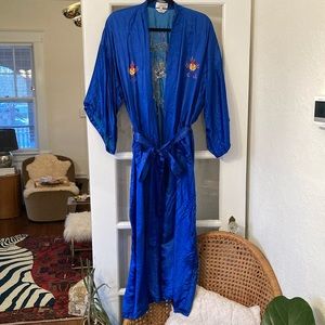 Vintage Chinese silk robe